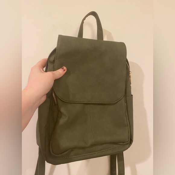Accessories - Pretty Olive green backpack